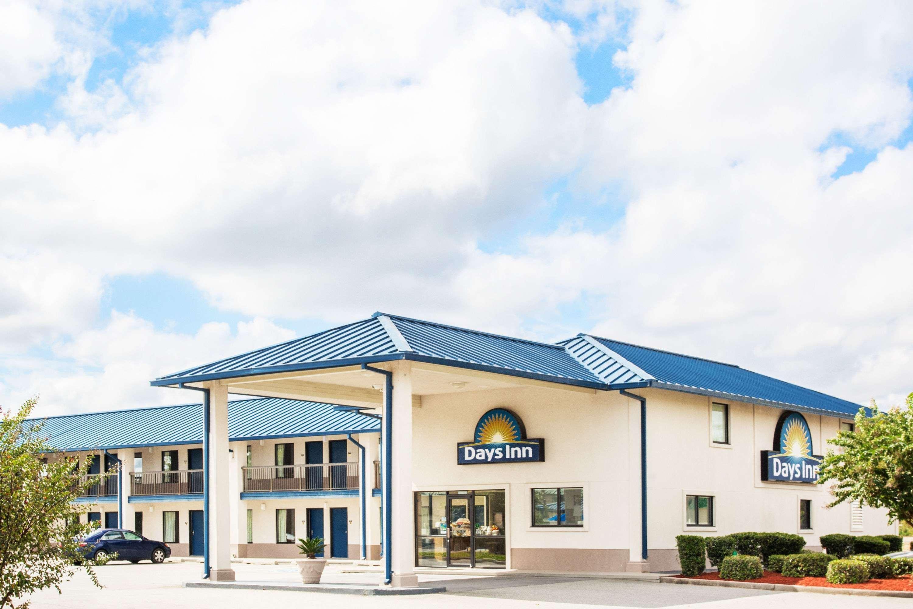 Days Inn By Wyndham Valdosta I-75 Eksteriør billede